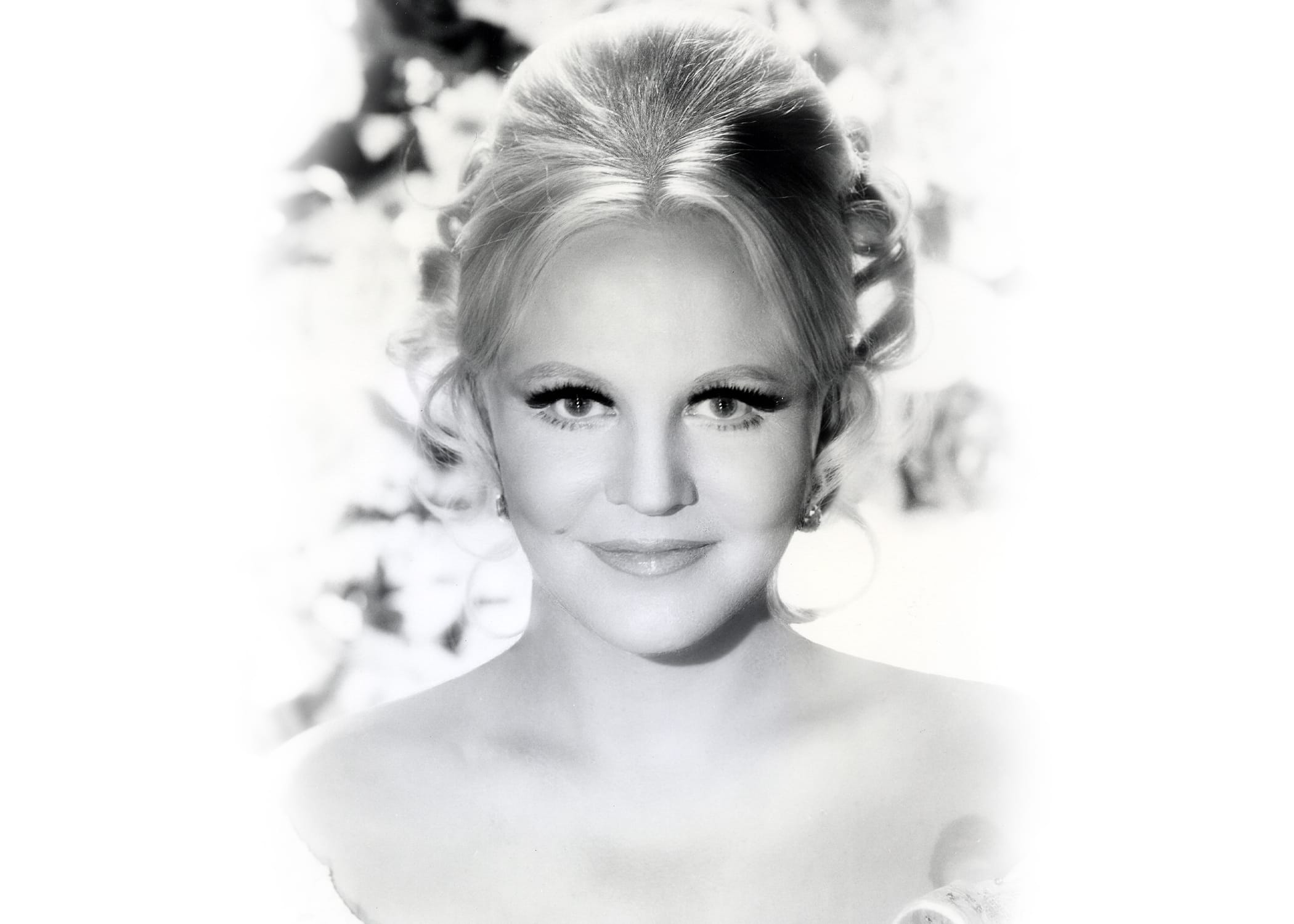 Peggy Lee mobile website background image